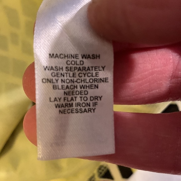 AK Anne Klein size small printed top - Picture 7 of 8